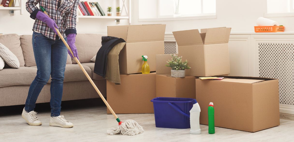 Clean up your realtor's home easily with Strong Lion Junk Removal services
